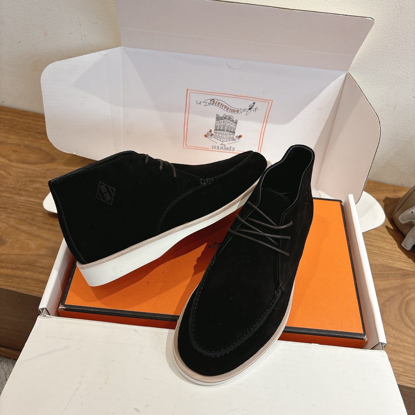 Hermès Classic Couple's Sandals – SS25 New Arrival