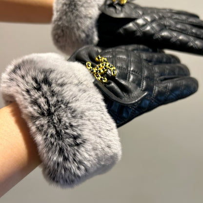 Chanel Double C Rabbit Fur Sheepskin Gloves – 2025FW