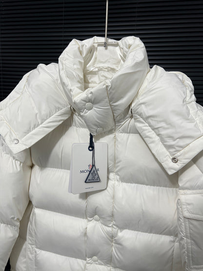 Moncler Vezere Short Puffer Jacket