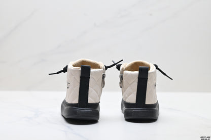 UGG Diamond Quilted Low Ankle Boots – Kids Collection