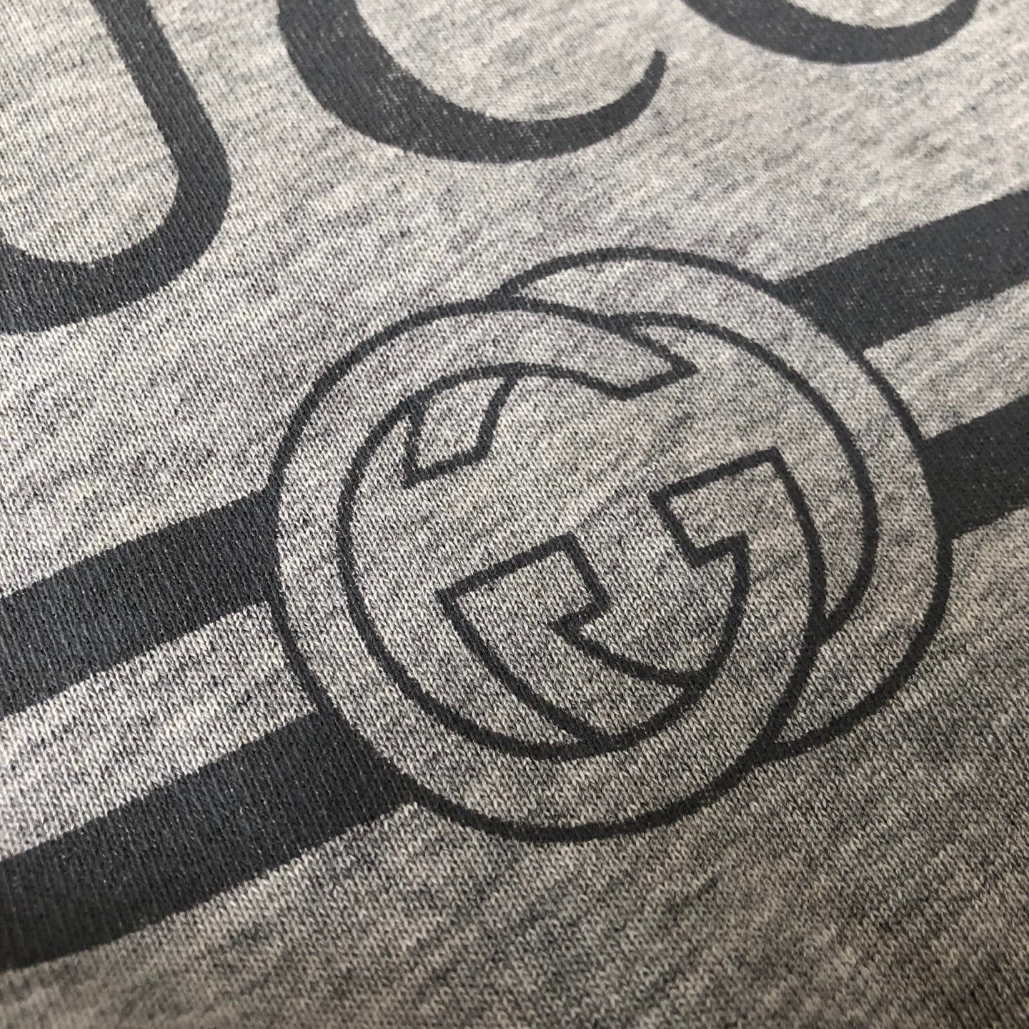 Gucci Classic Logo Crewneck Sweatshirt – 2025FW