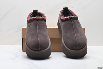 UGG TAZZ II Slip-On Snow Boots