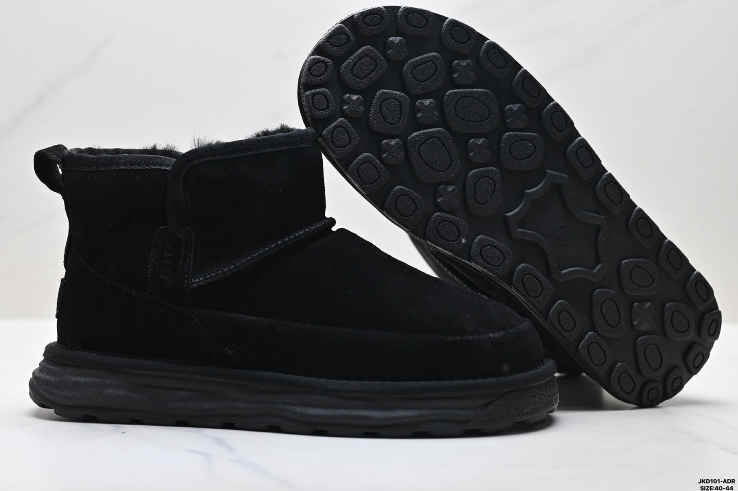 UGG Dakota City Mid-Cut Snow Boots