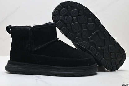 UGG Dakota City Mid-Cut Snow Boots