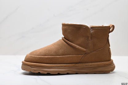 UGG Dakota City Mid-Cut Snow Boots
