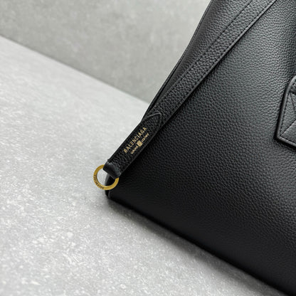 Balenciaga CarryAll Leather Handbag – 25SS