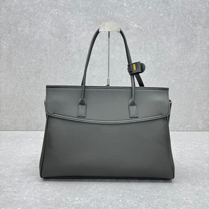 Balenciaga CarryAll Leather Tote Bag – 2025