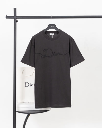 Dior Ribbon Logo Short-Sleeved T-Shirt – 2026 Spring Collection
