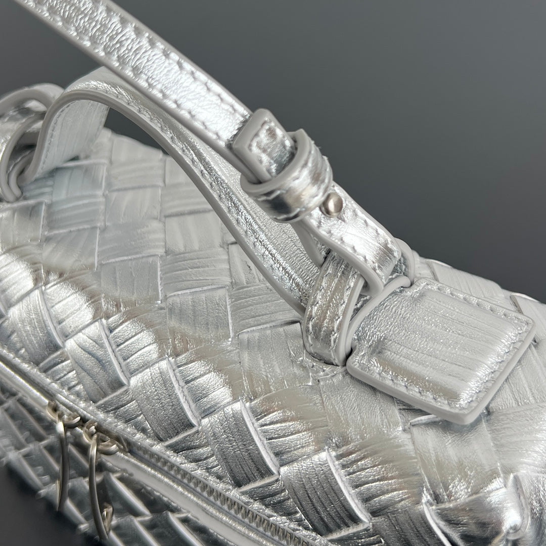 Bottega Veneta Vanity Case Shoulder Bag – Christmas Limited Edition