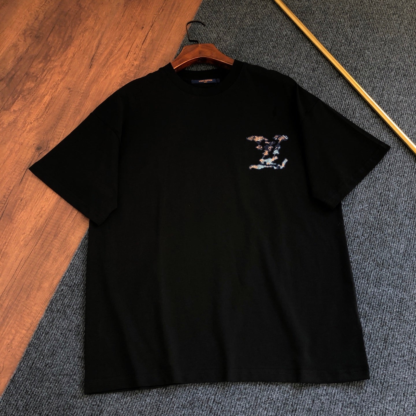 Louis Vuitton Embroidered Logo Crewneck T-Shirt – 2026SS