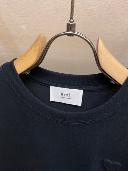 AMI Paris Embossed Heart T-Shirt – 2026