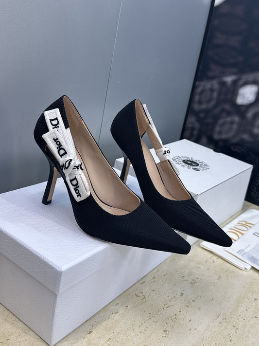 Dior J'Adior Webbing Bow Pumps – 2026 Early Spring Collection