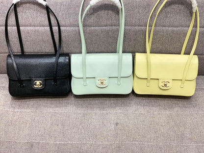Chanel 26P Preppy Coco Shoulder Bag – Spring/Summer Collection