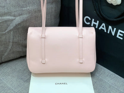 Chanel 26P Preppy Coco Shoulder Bag – Spring/Summer Collection