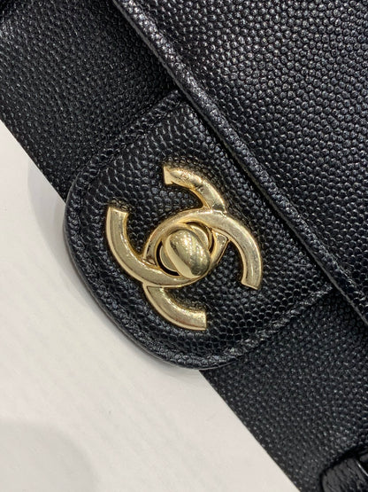 Chanel 26P Preppy Coco Shoulder Bag – Spring/Summer Collection