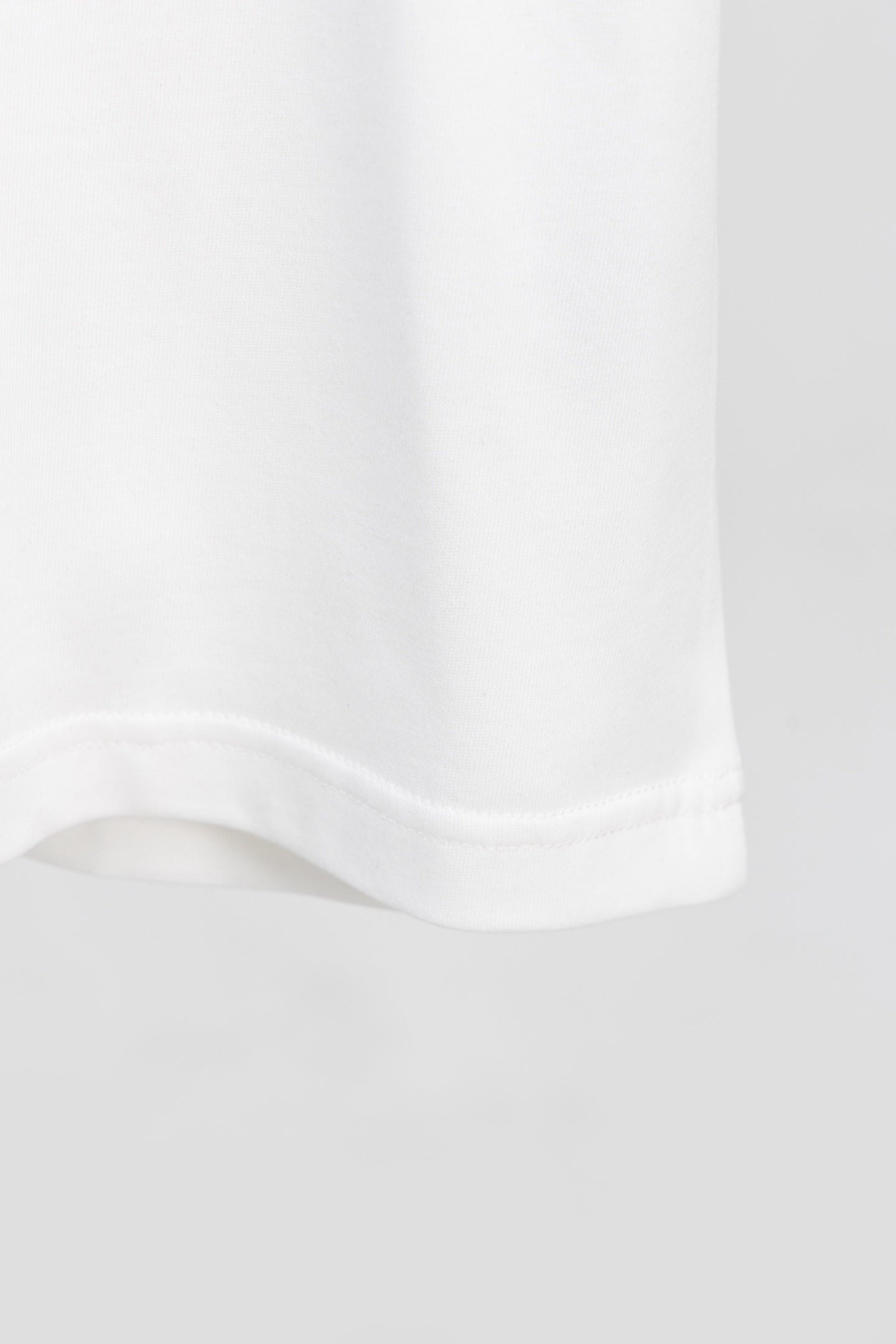 Dior Daisy Embroidered T-Shirt – 2026 Summer Collection