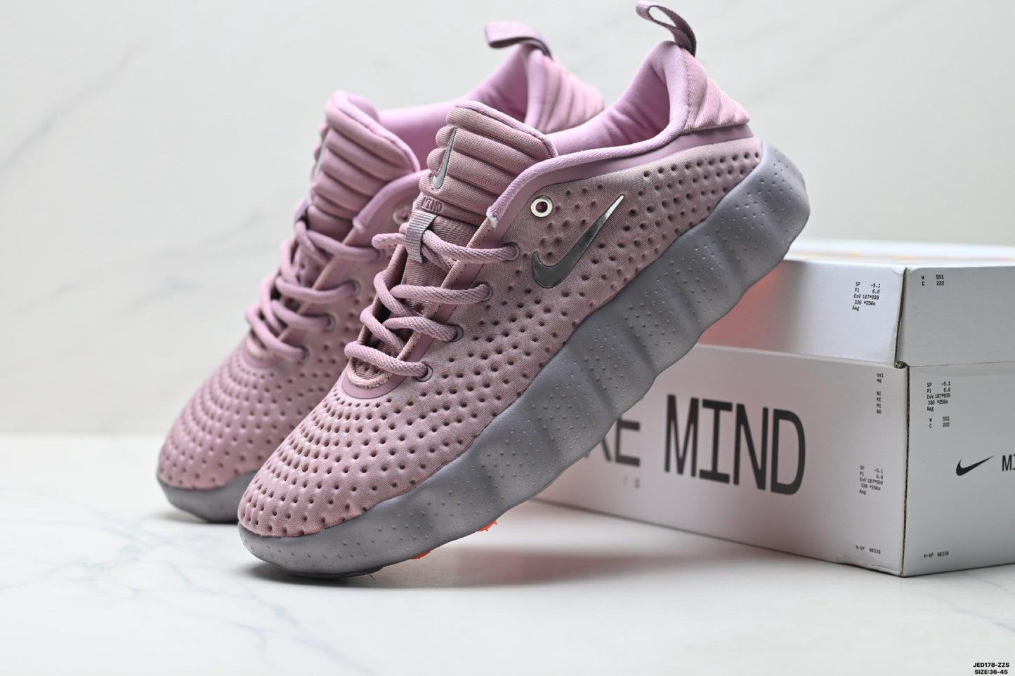 Nike Mind 002 Training Shoes