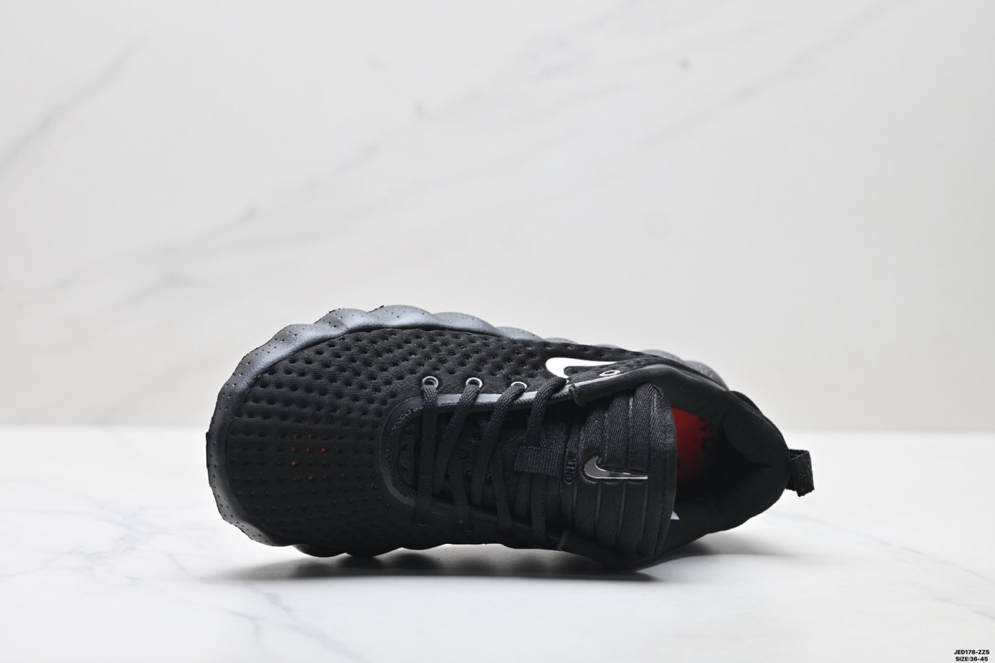 Nike Mind 002 Training Shoes