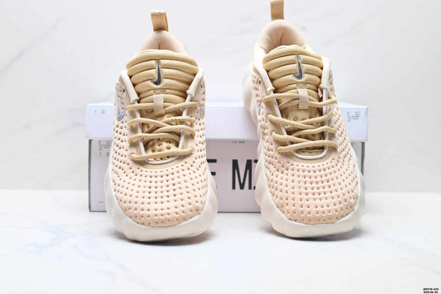 Nike Mind 002 Training Shoes