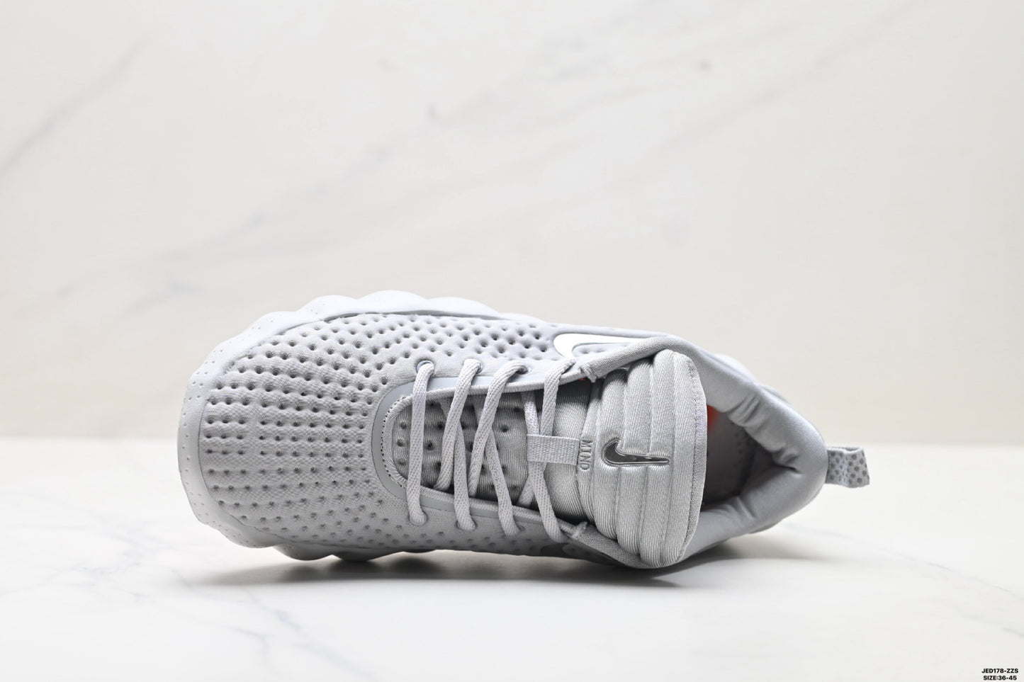 Nike Mind 002 Training Shoes