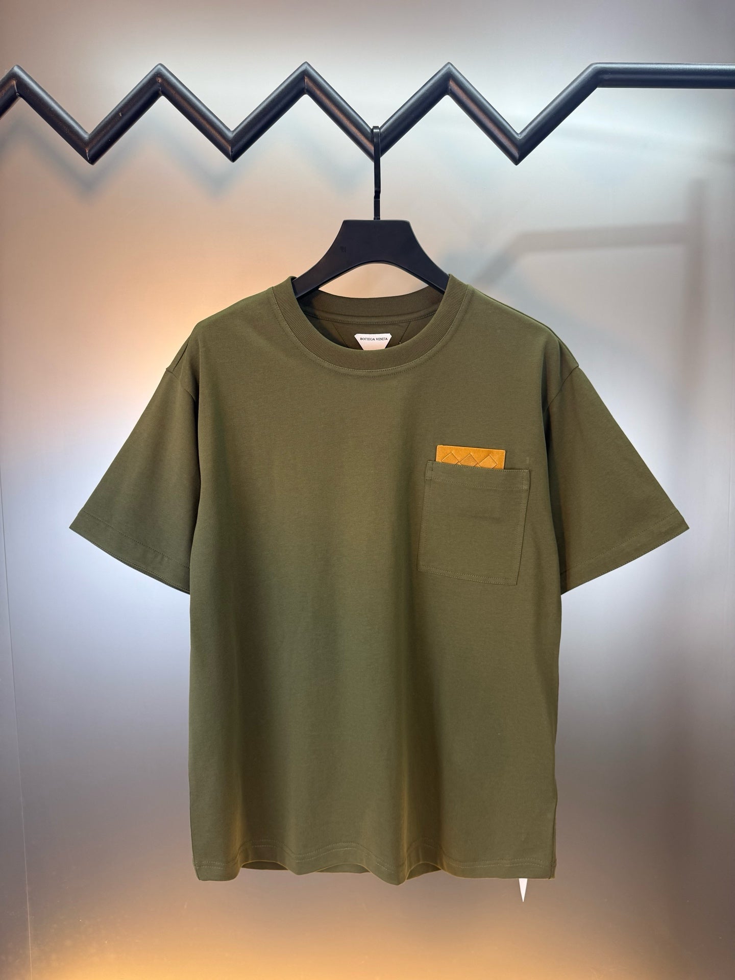 Bottega Veneta Woven Leather Pocket T-Shirt – Summer Collection – SS26