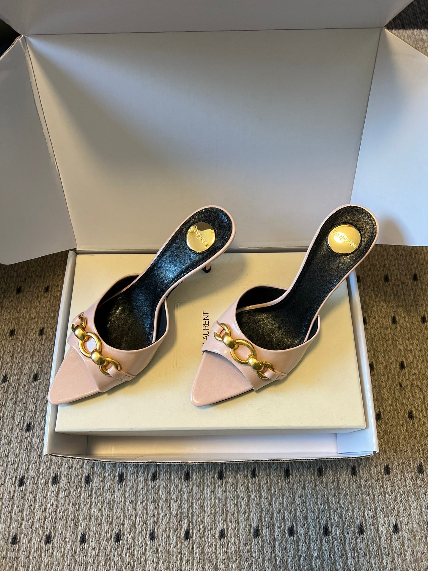 Saint Laurent Chain Pointed-Toe Heeled Mules – 26SS