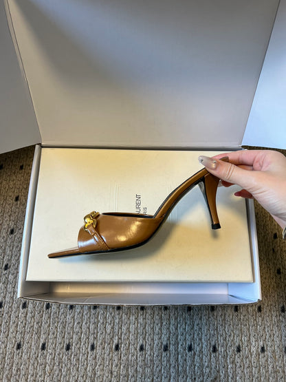 Saint Laurent Chain Pointed-Toe Heeled Mules – 26SS