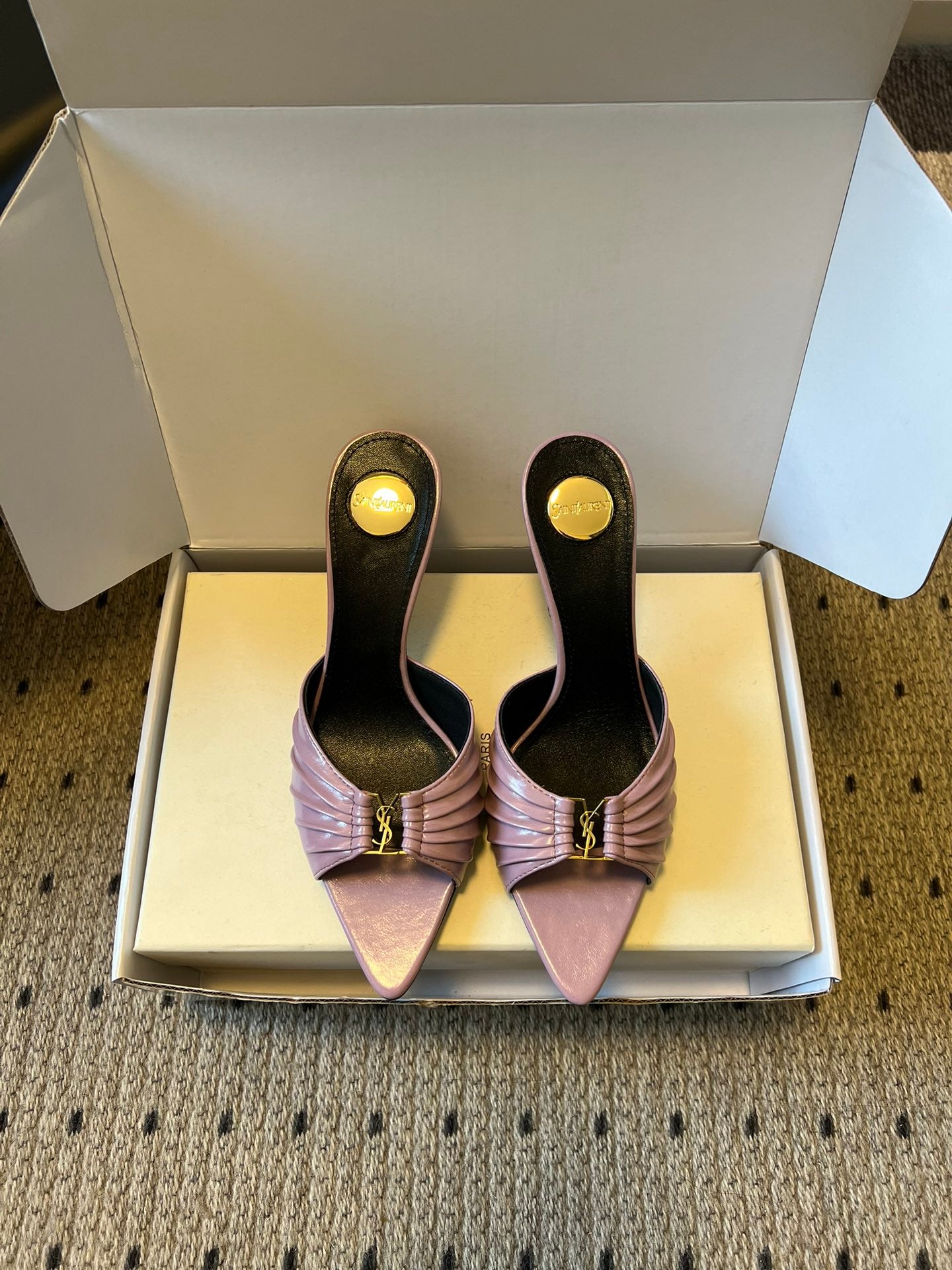Saint Laurent Pleated Pointed-Toe Mules – 26SS