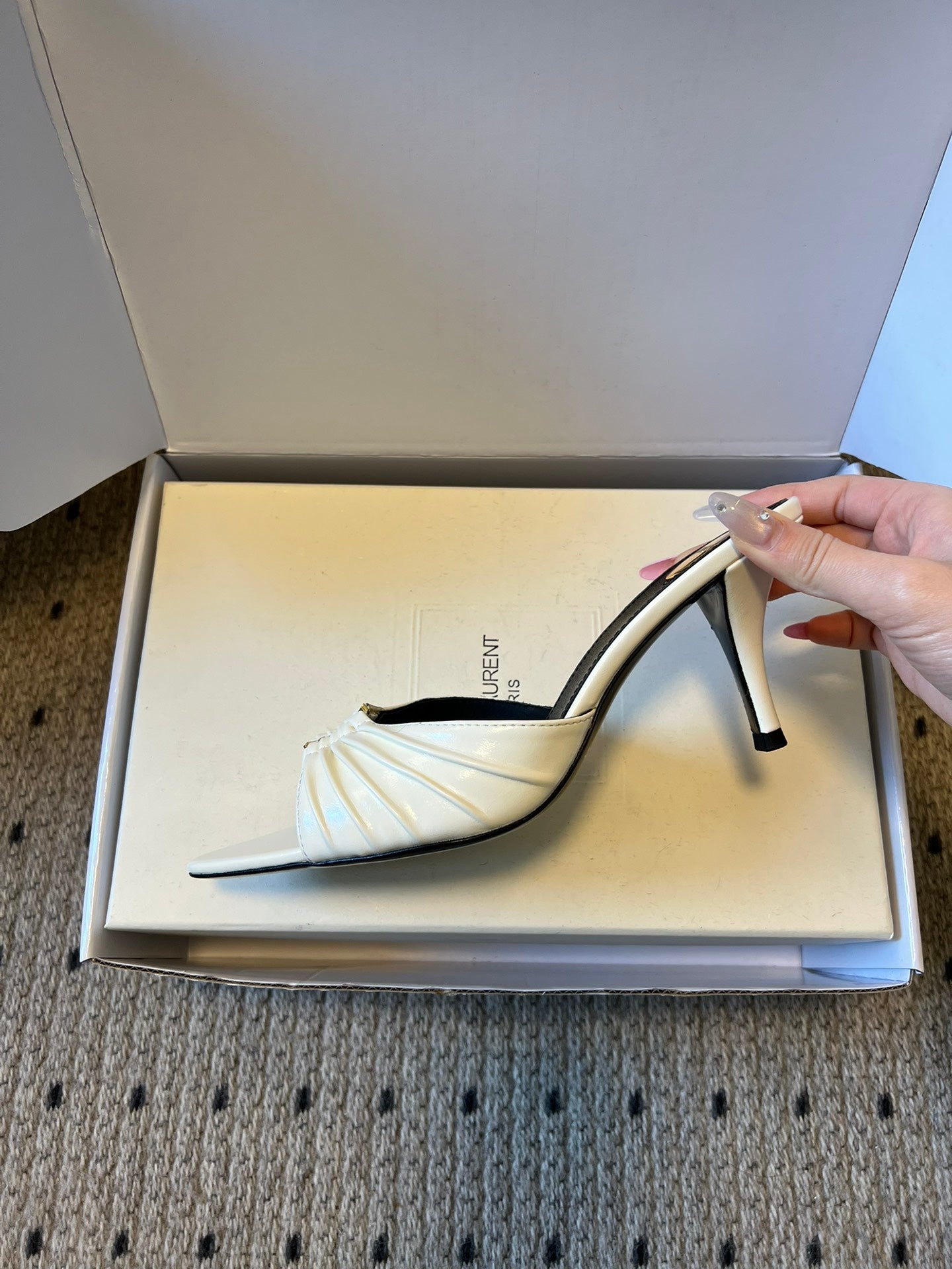 Saint Laurent Pleated Pointed-Toe Mules – 26SS