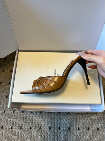 Saint Laurent Pleated Pointed-Toe Mules – 26SS