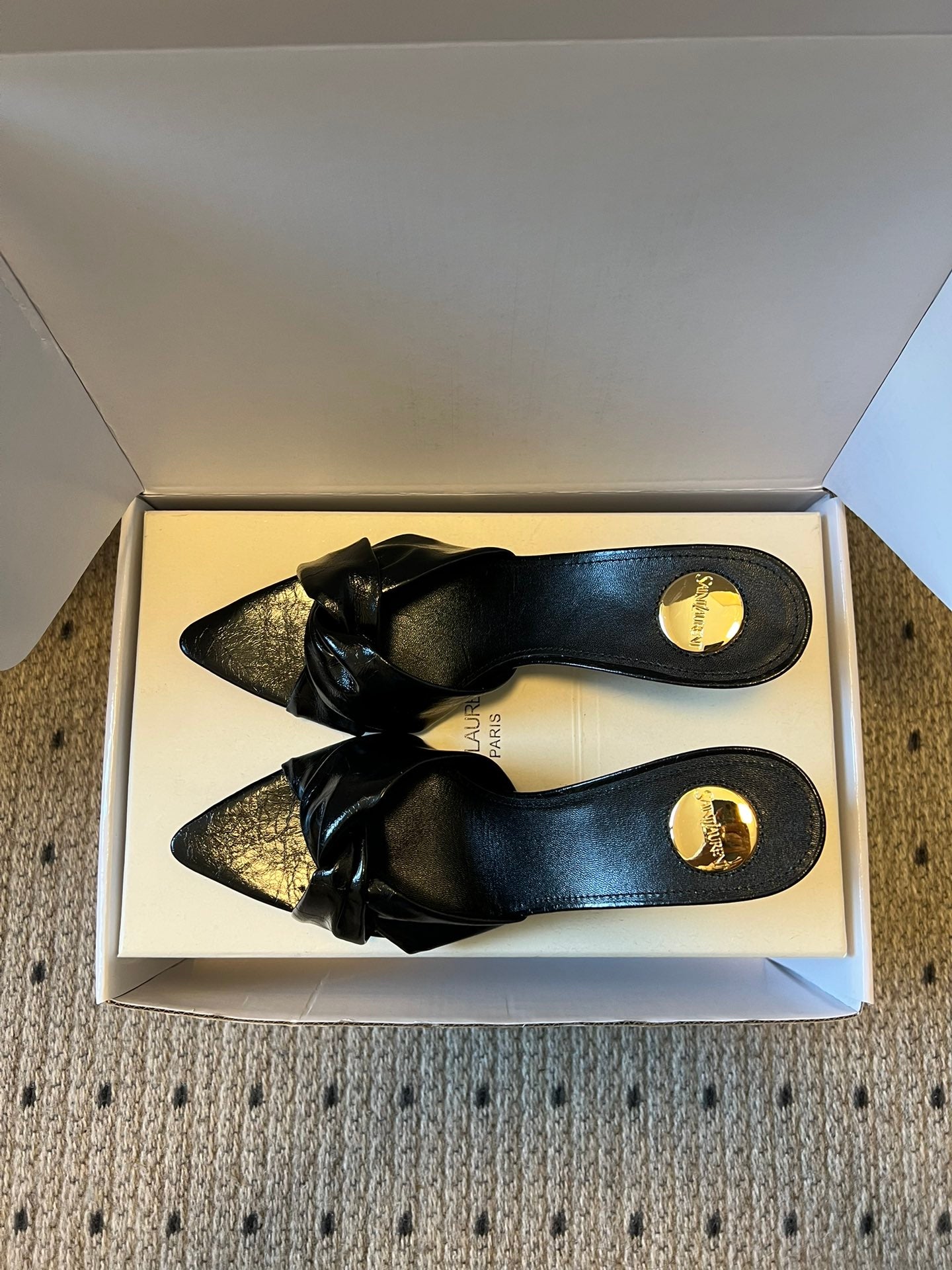 Saint Laurent Knotted Leather Mules – 26SS