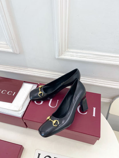 Gucci Signora Horsebit Chunky Heel Pumps – 2026 Spring/Summer Collection