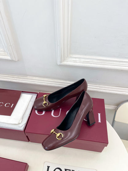 Gucci Signora Horsebit Chunky Heel Pumps – 2026 Spring/Summer Collection