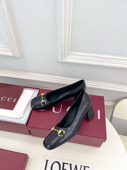 Gucci Signora Horsebit Chunky Heel Pumps – 2026 Spring/Summer Collection