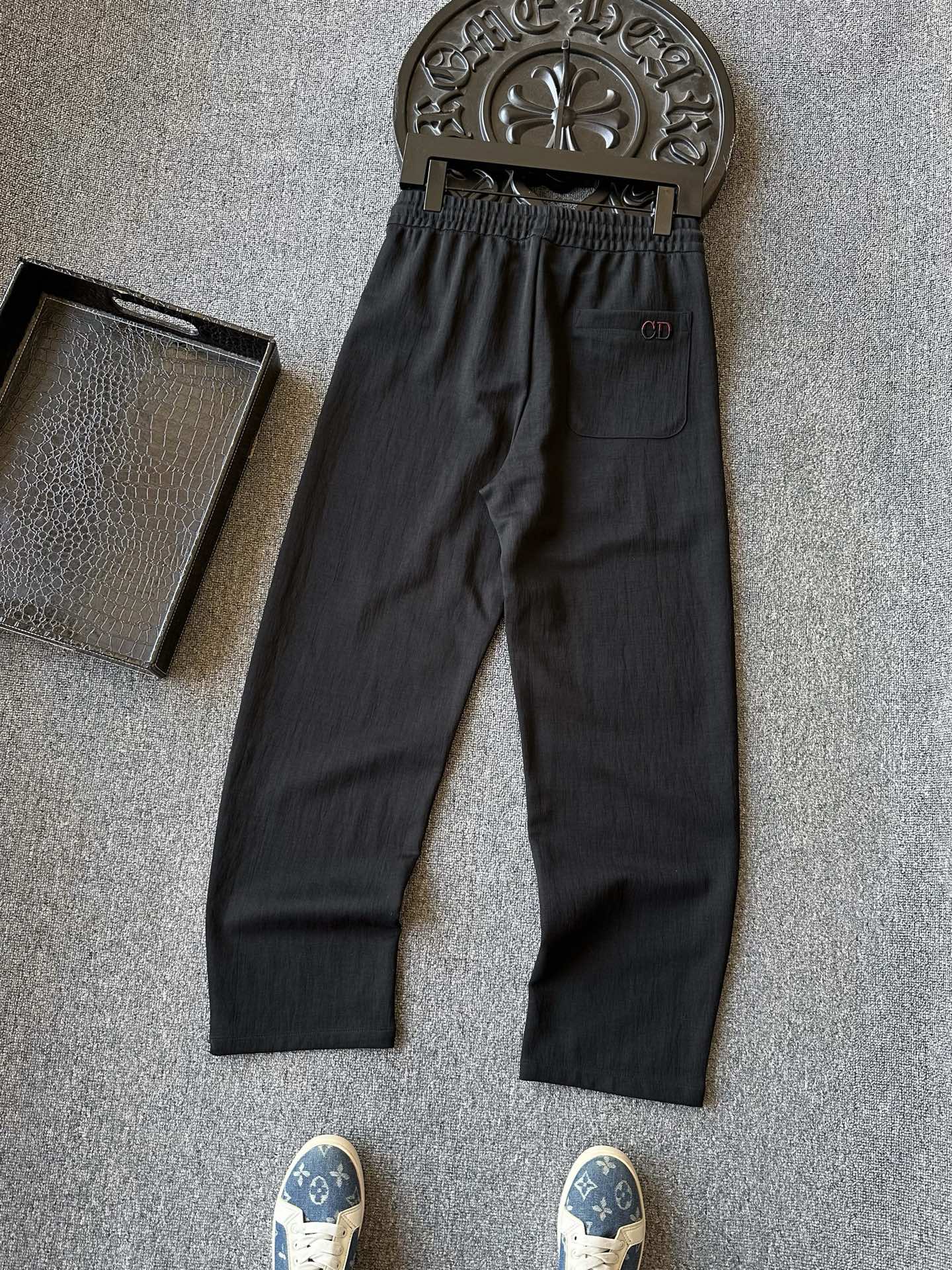 Dior Embroidered CD Lyocell Linen Curved Leg Trousers