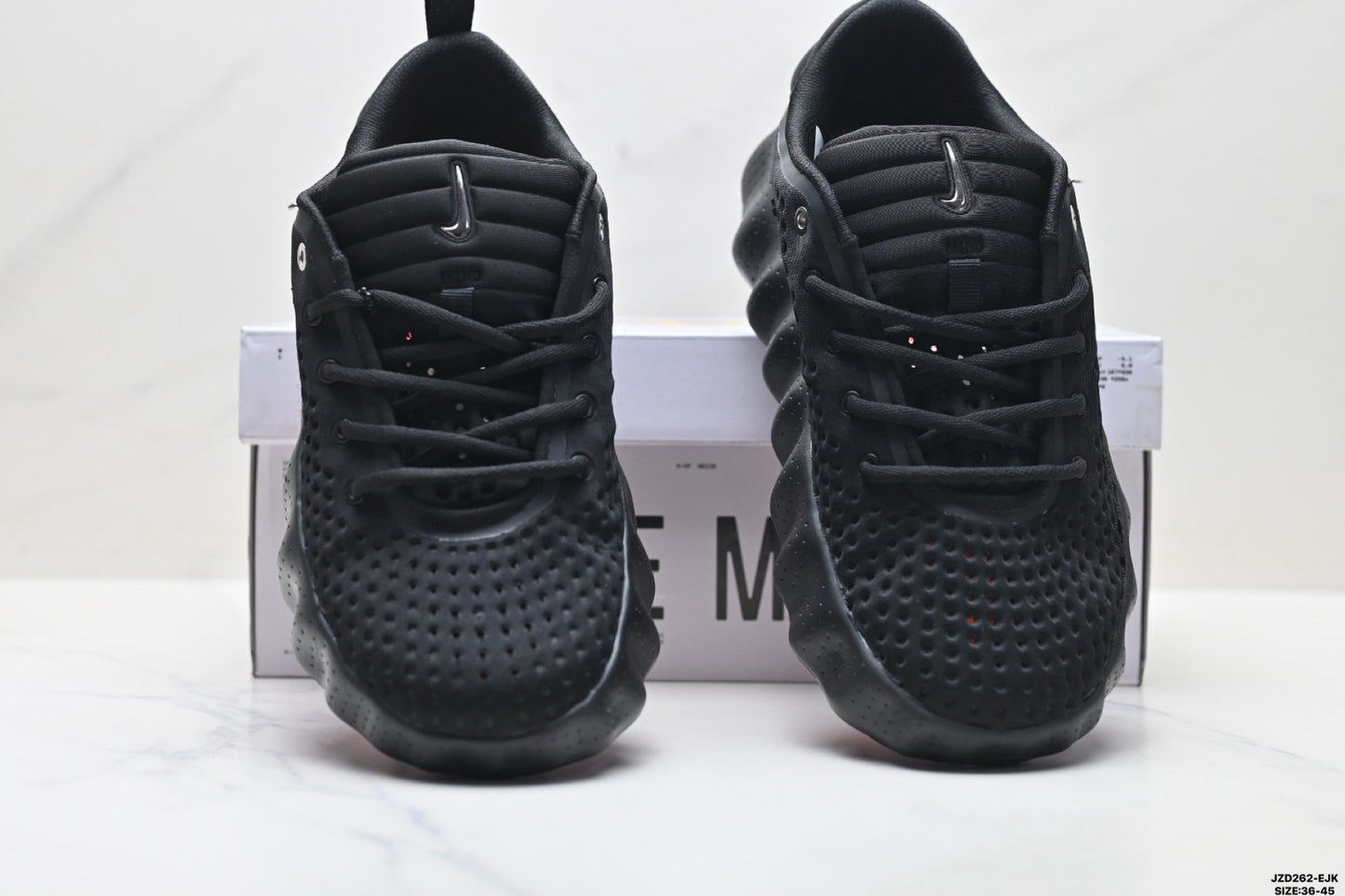Nike Mind 002 Technology Training Shoes