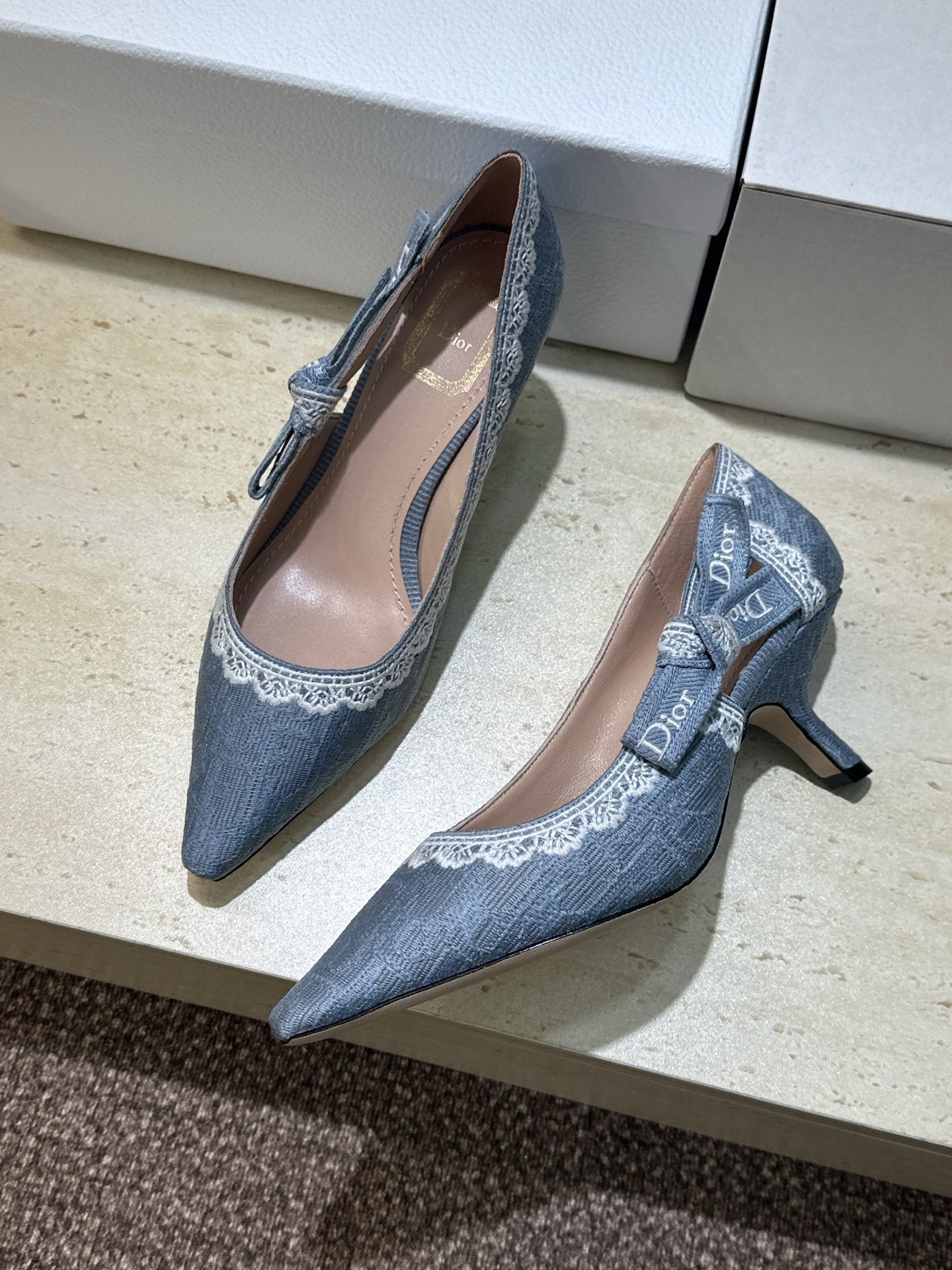 Dior J'Adior Dentelle Jelly Bow Pumps – 2026 Early Spring Collection