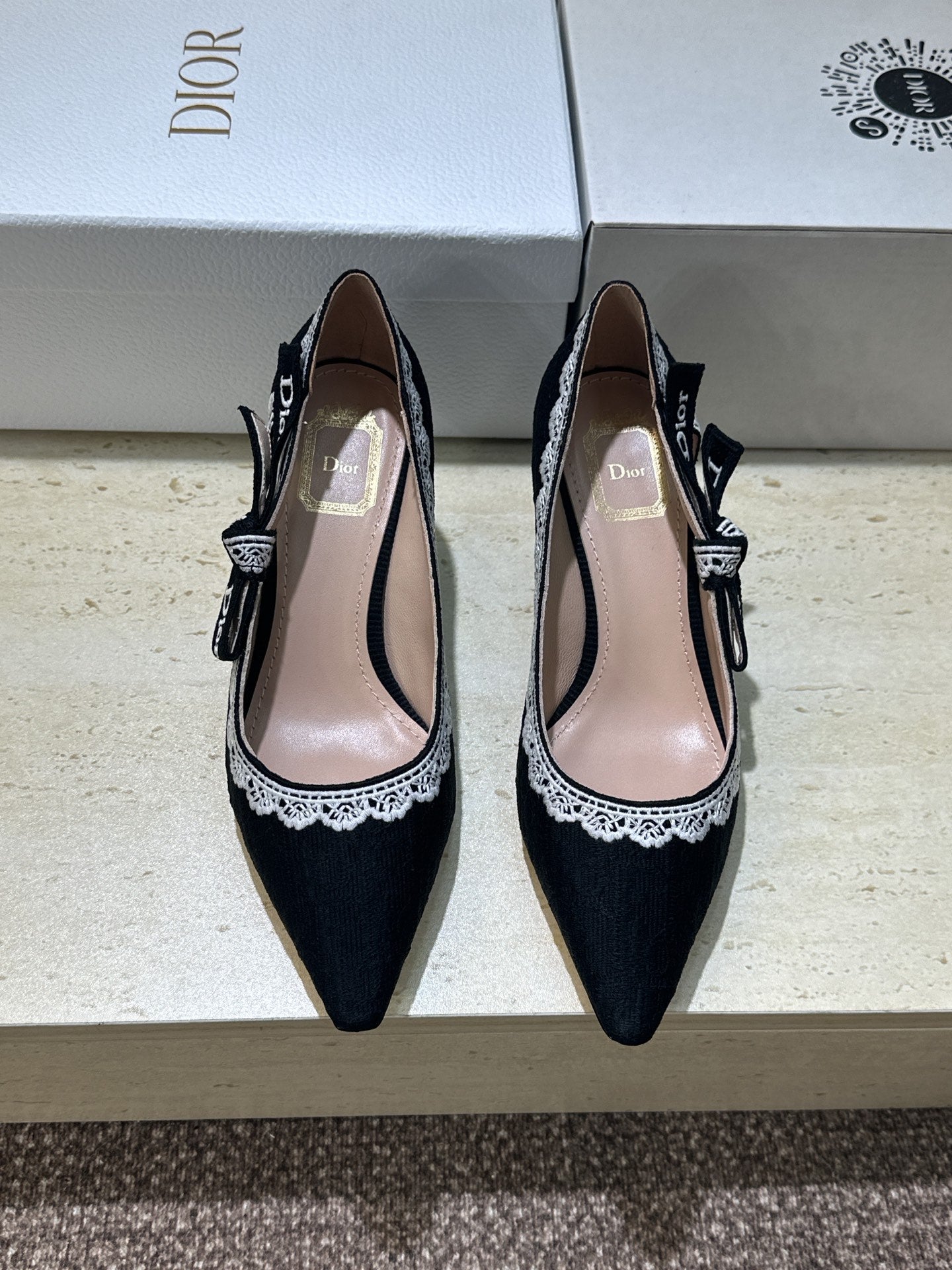 Dior J'Adior Dentelle Jelly Bow Pumps – 2026 Early Spring Collection