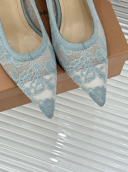 Gianvito Rossi Lace Pointed-Toe Pumps – 26WF