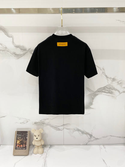 Louis Vuitton Eiffel Tower Silicone Logo T-Shirt – 2025SS