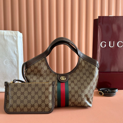 Gucci Giglio GG Supreme Handbag – 2026 Spring/Summer Collection