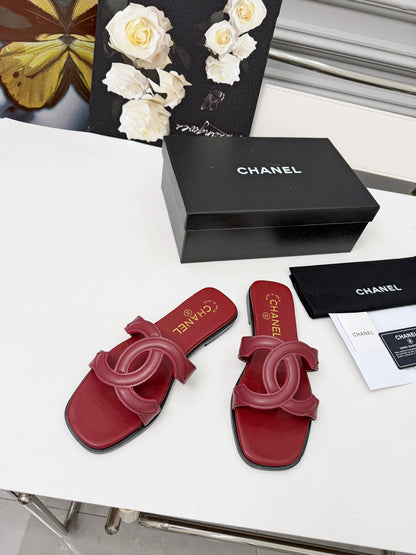 Chanel Double C Stitched Flat Sandals – 26S Collection