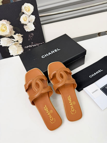 Chanel Double C Stitched Flat Sandals – 26S Collection