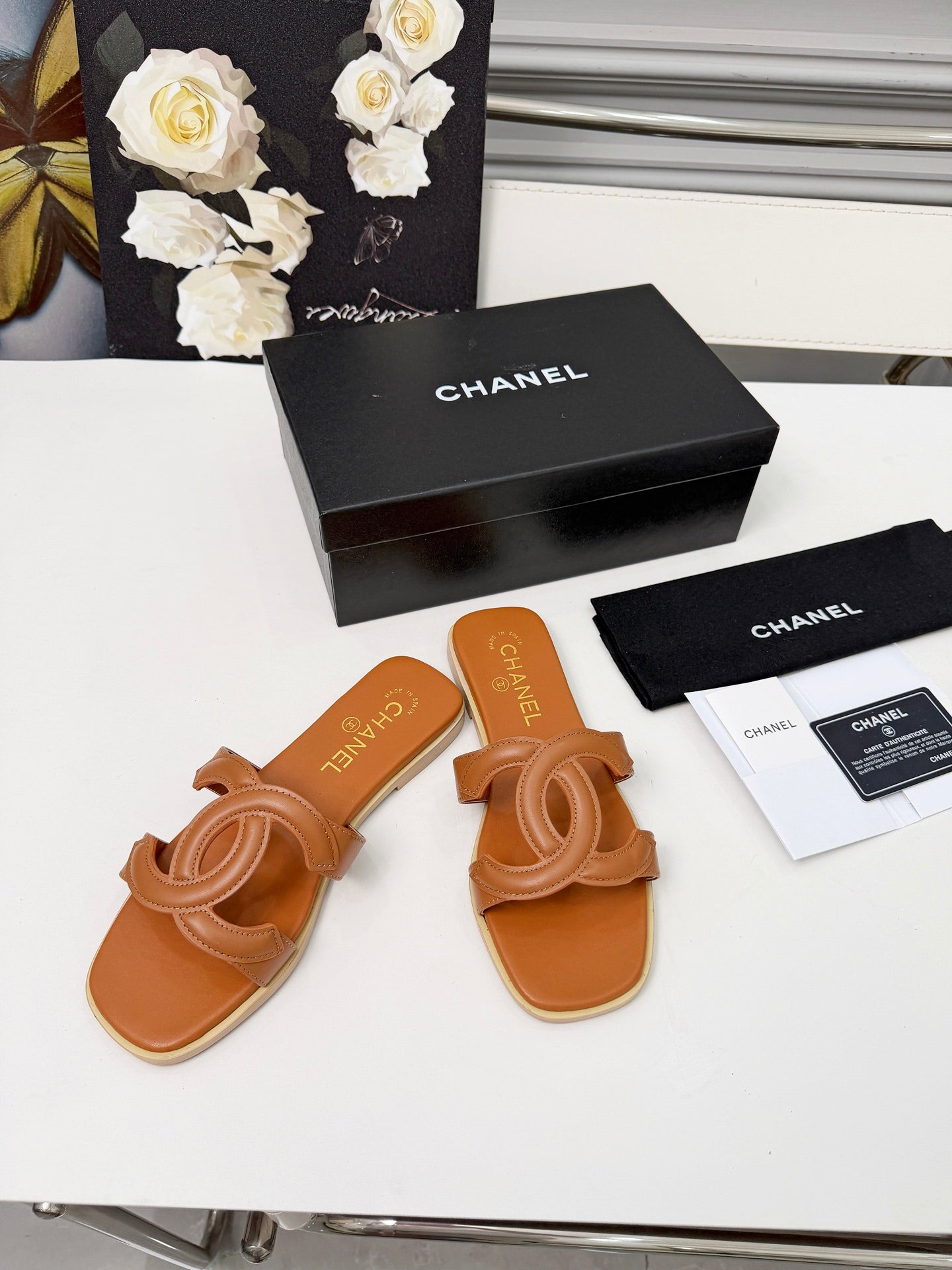Chanel Double C Stitched Flat Sandals – 26S Collection