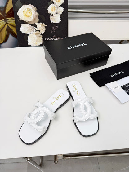 Chanel Double C Stitched Flat Sandals – 26S Collection