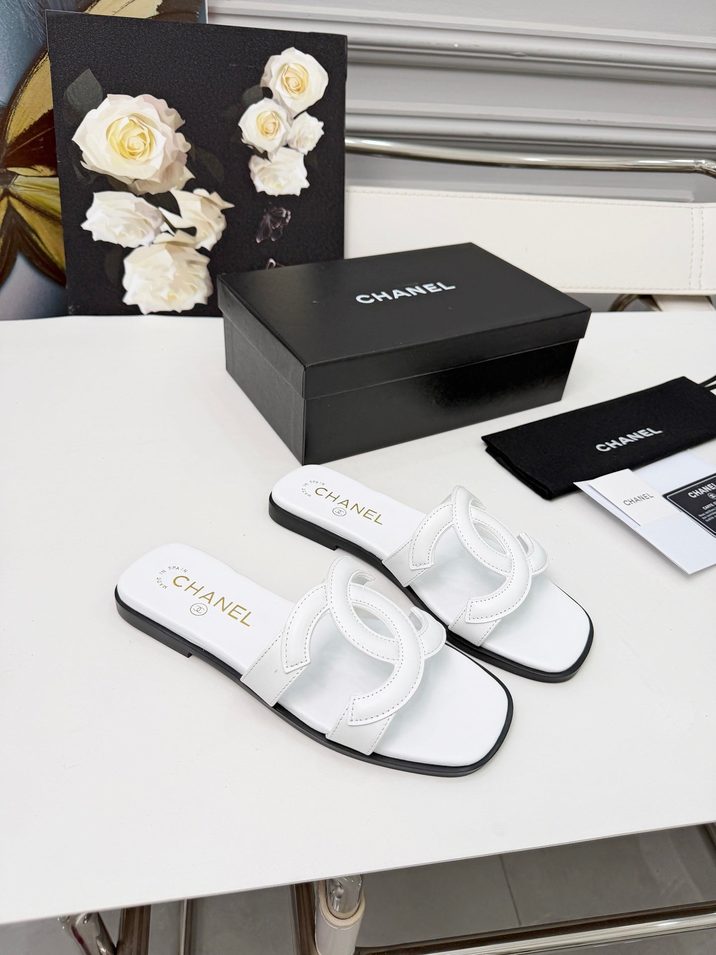 Chanel Double C Stitched Flat Sandals – 26S Collection