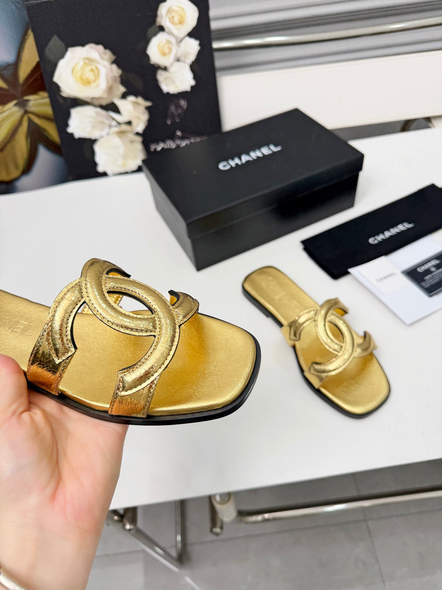 Chanel Double C Stitched Flat Sandals – 26S Collection