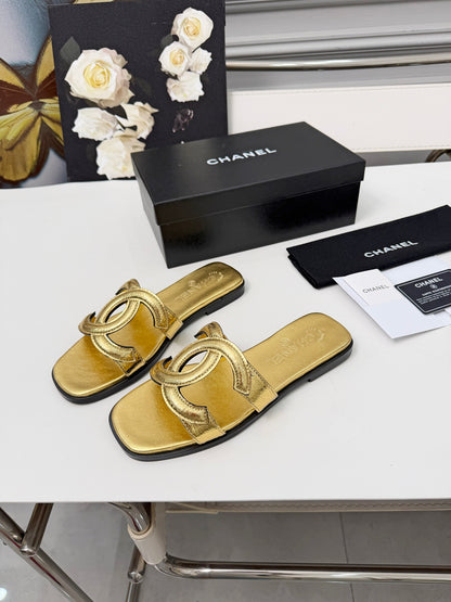 Chanel Double C Stitched Flat Sandals – 26S Collection