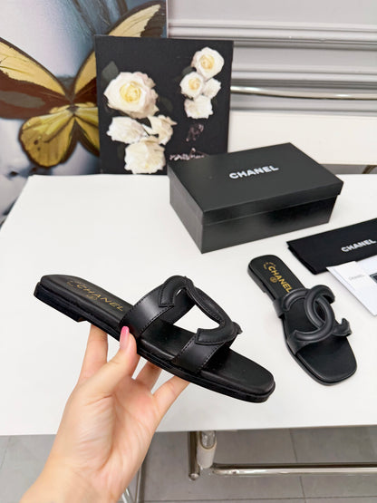 Chanel Double C Stitched Flat Sandals – 26S Collection