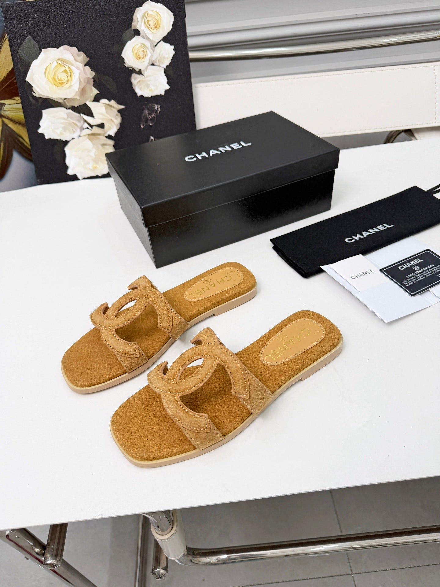 Chanel Double C Stitched Flat Sandals – 26S Collection